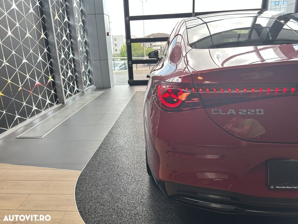 Mercedes-Benz CLA 220 - 20