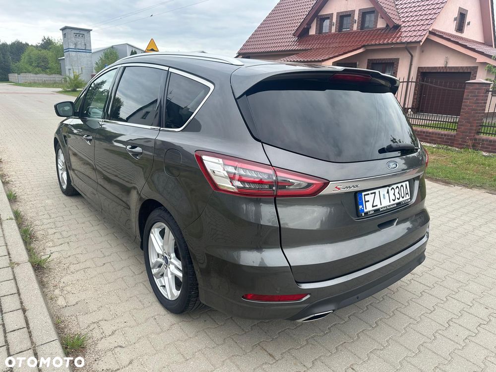 Ford S-Max 2.0 TDCi Titanium PowerShift - 6