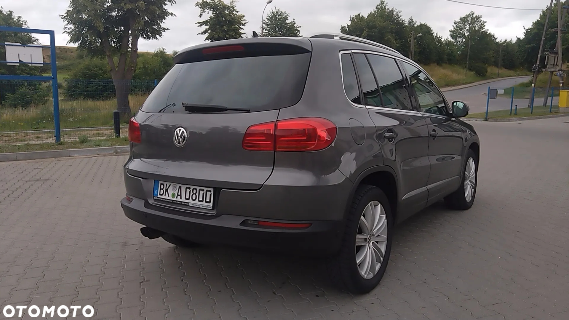 Volkswagen Tiguan - 9