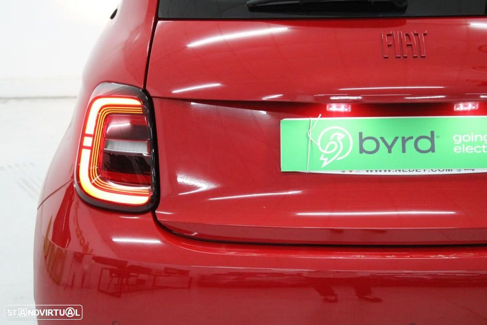 Fiat 500e 23,8kWh Red - 7