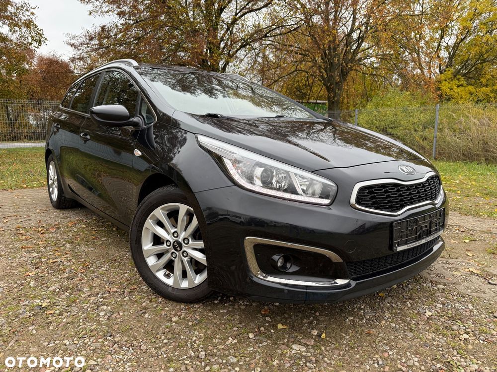 Kia Ceed 1.4 CVVT Dream-Team Edition - 1