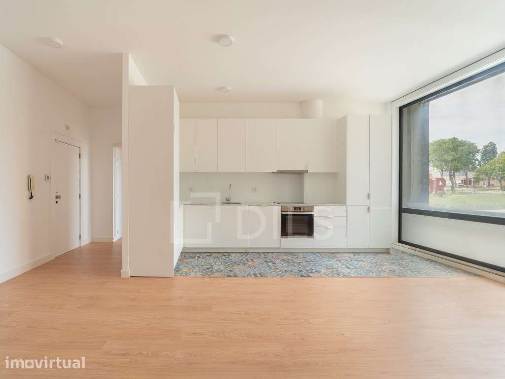 Apartamento T1 com garagem em Leça da Palmeira - Grande imagem: 2/28