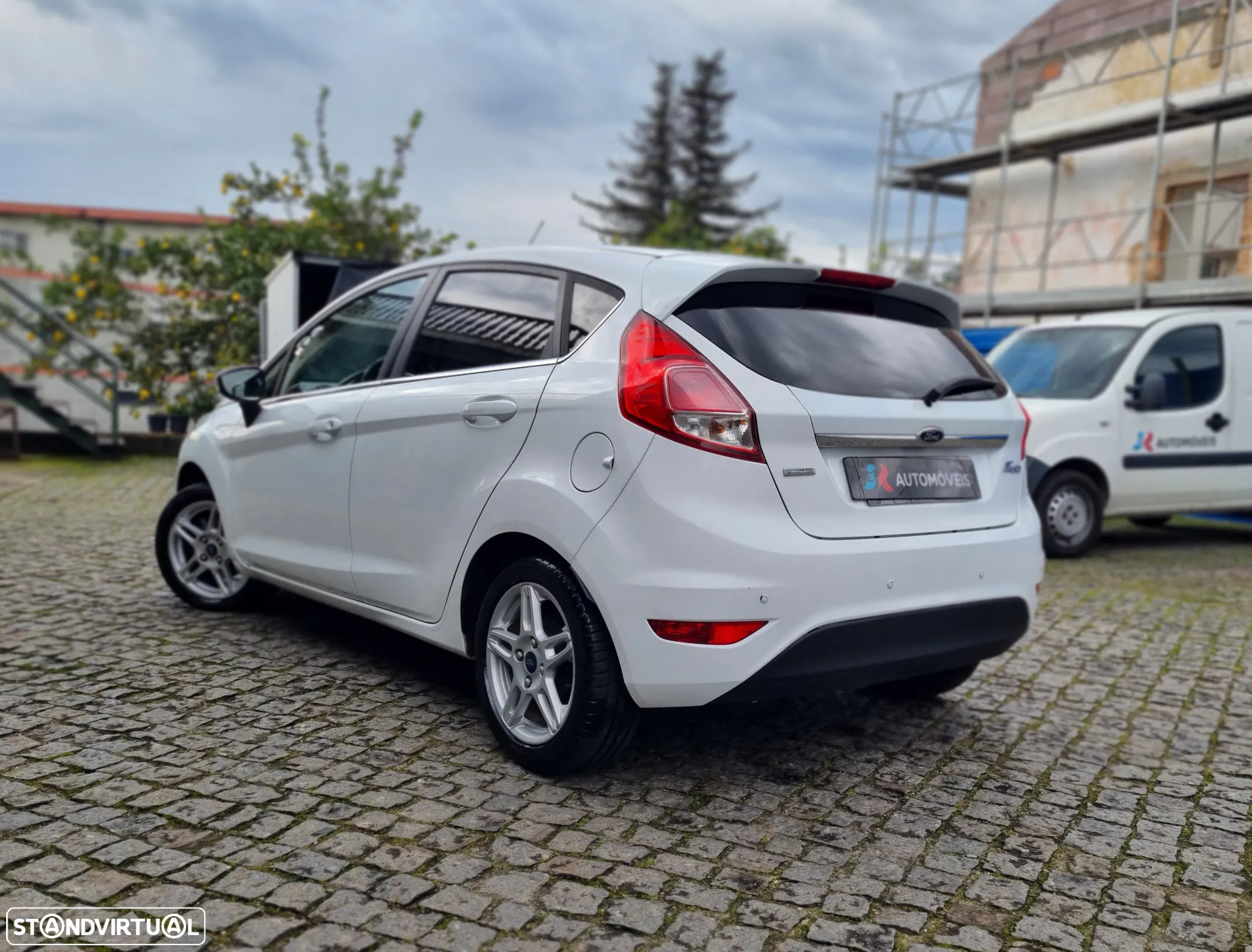 Ford Fiesta 1.0 Ti-VCT Trend - 8