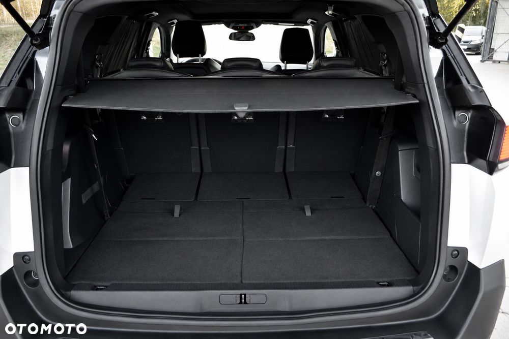 Peugeot 5008 1.6 BlueHDI Allure S&S EAT6 - 16