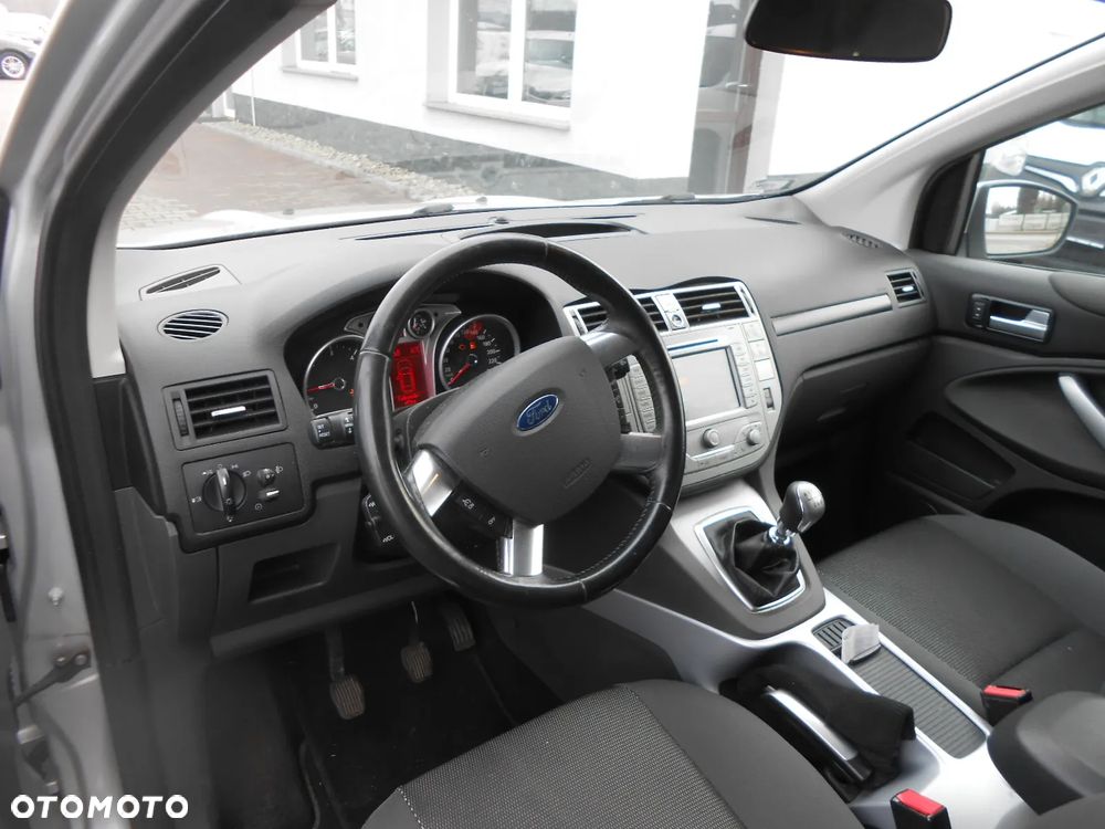 Ford Kuga 2.0 TDCi 4x4 Individual - 13