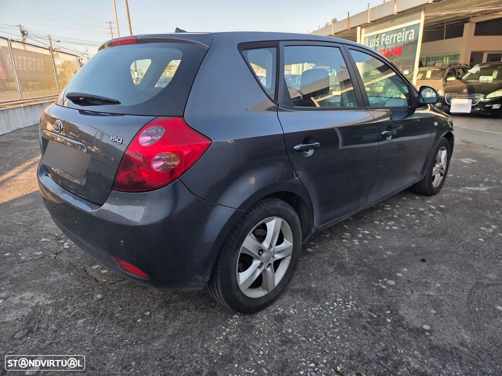 Kia Ceed 1.4 CVVT LX ISG - 2