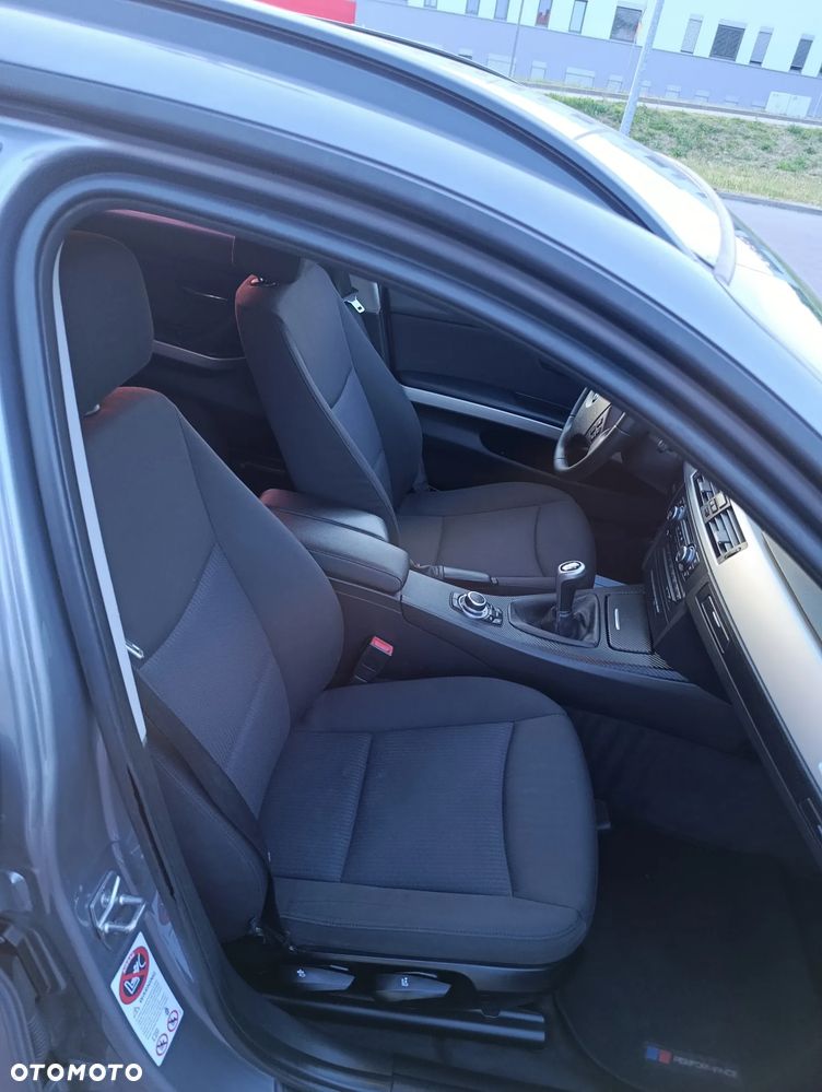 BMW Seria 3 320d Efficient Dynamics Sport Line - 12