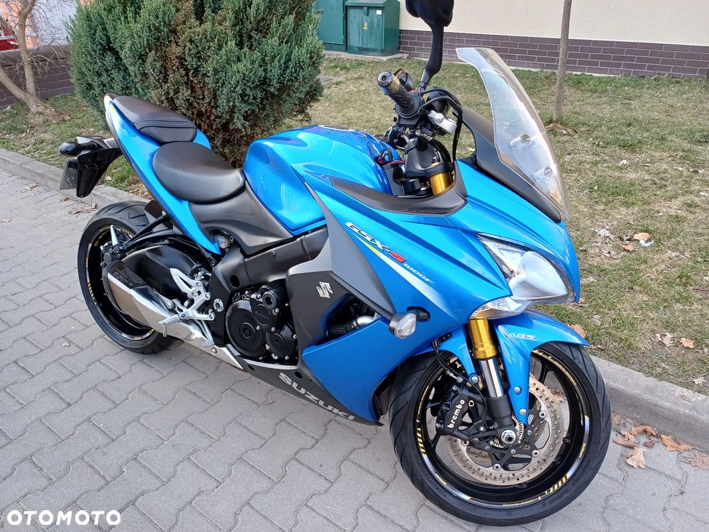 Suzuki GSX 1000 - 1