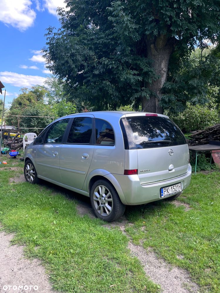 Opel Meriva 1.7 CDTI Cosmo - 3