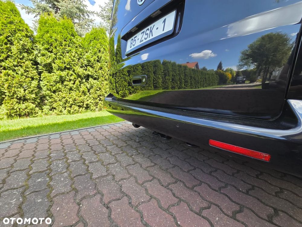 Volkswagen Caravelle L2 - 17