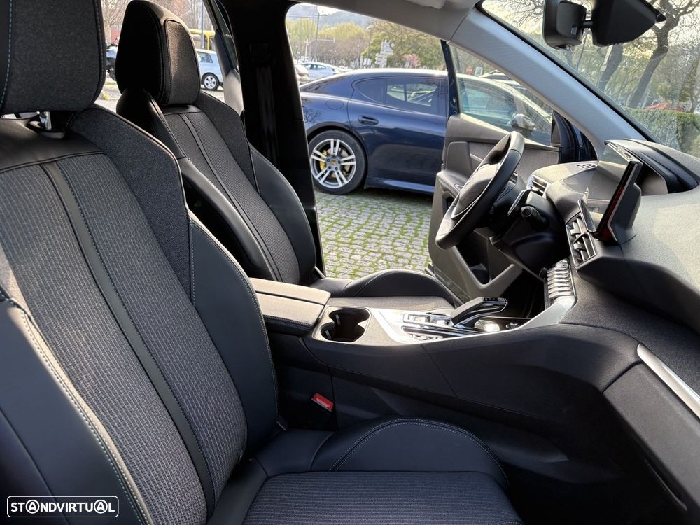 Peugeot 3008 1.6 Hybrid Allure Pack e-EAT8 - 12