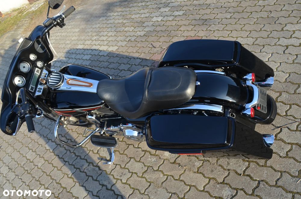 Harley-Davidson Touring Street Glide - 6