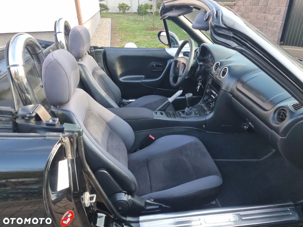 Mazda MX-5 1.6i 16V - 16