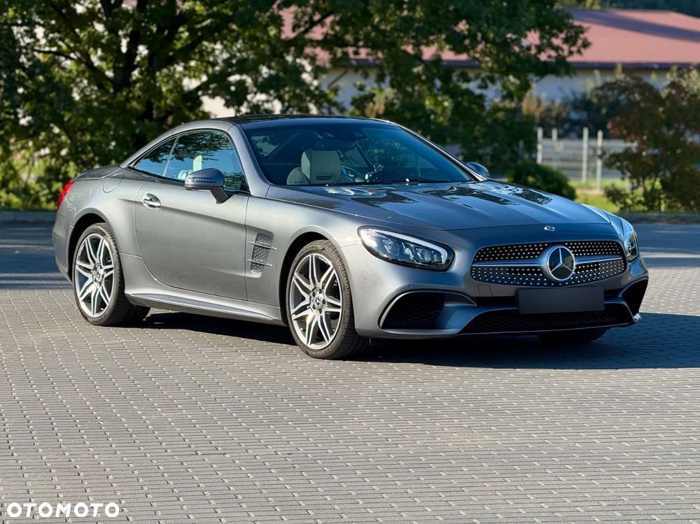 Mercedes-Benz SL - 1