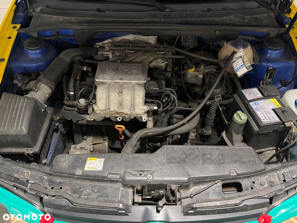 Volkswagen Golf Cabriolet 1.6 - 17