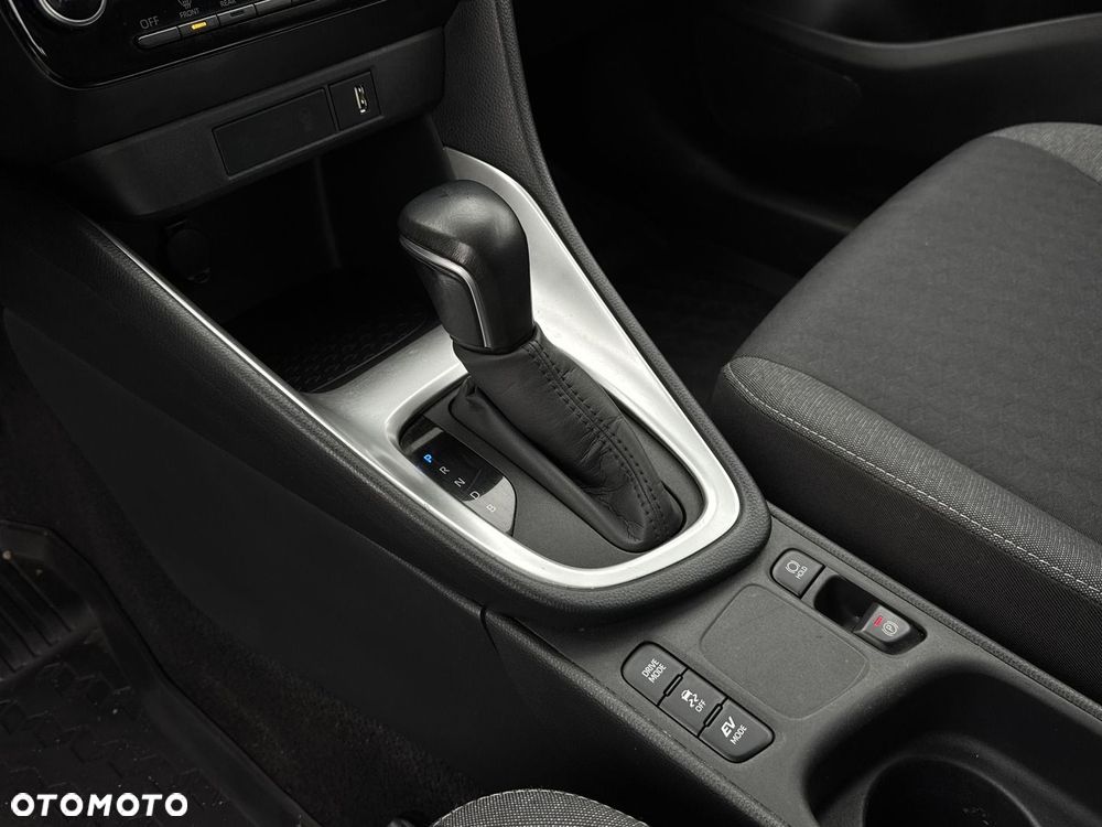 Toyota Yaris Hybrid 1.5 Comfort - 20