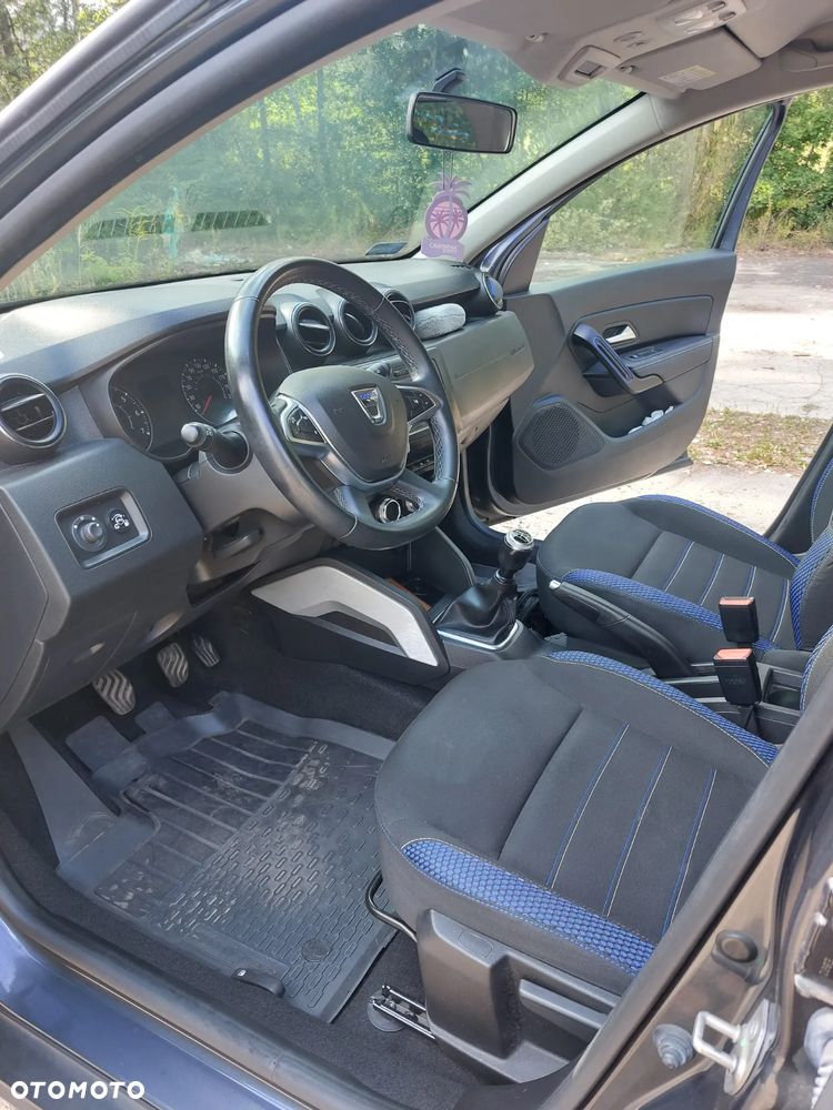 Dacia Duster 1.0 TCe SL Celebration - 9