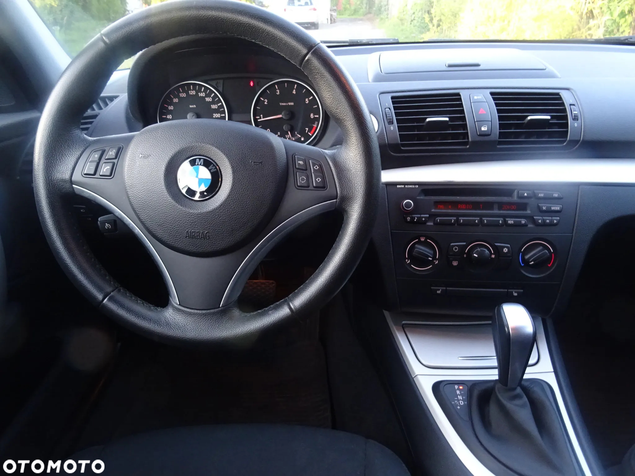 BMW Seria 1 - 2