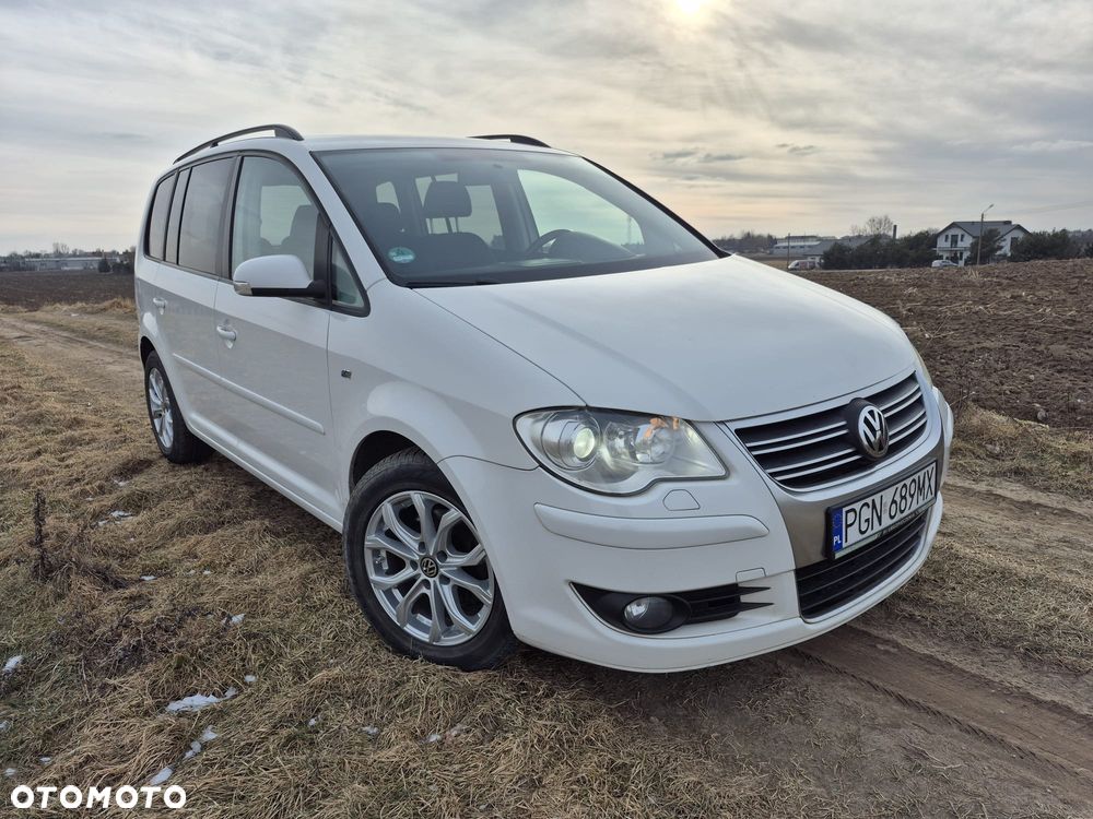 Volkswagen Touran 1.4 TSI R-Line Edition - 1