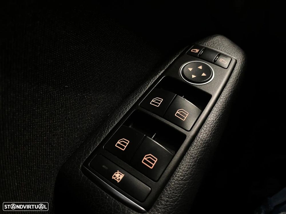 Mercedes-Benz B 180 (CDI) d Urban - 25