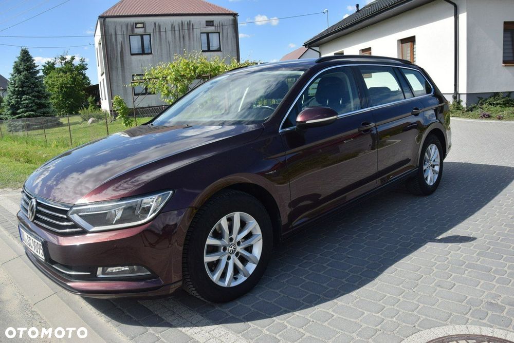 Volkswagen Passat - 22