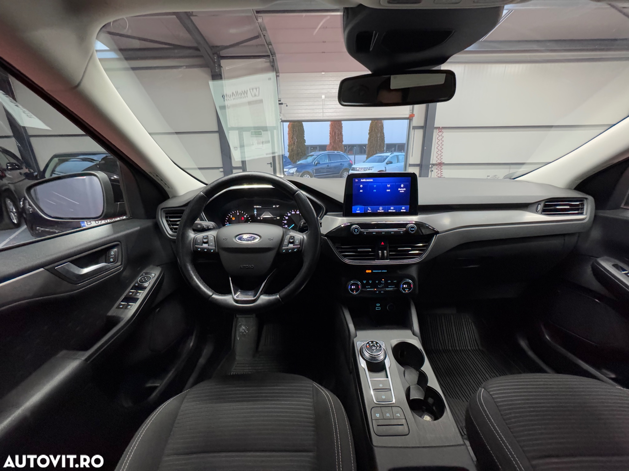 Ford Kuga - 13