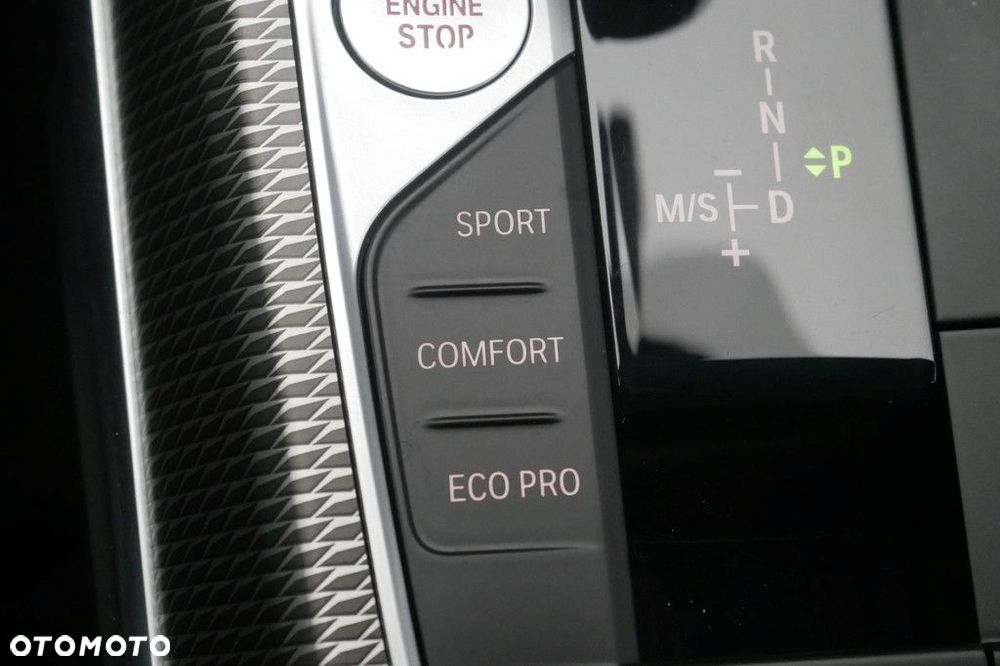 BMW Seria 3 - 21