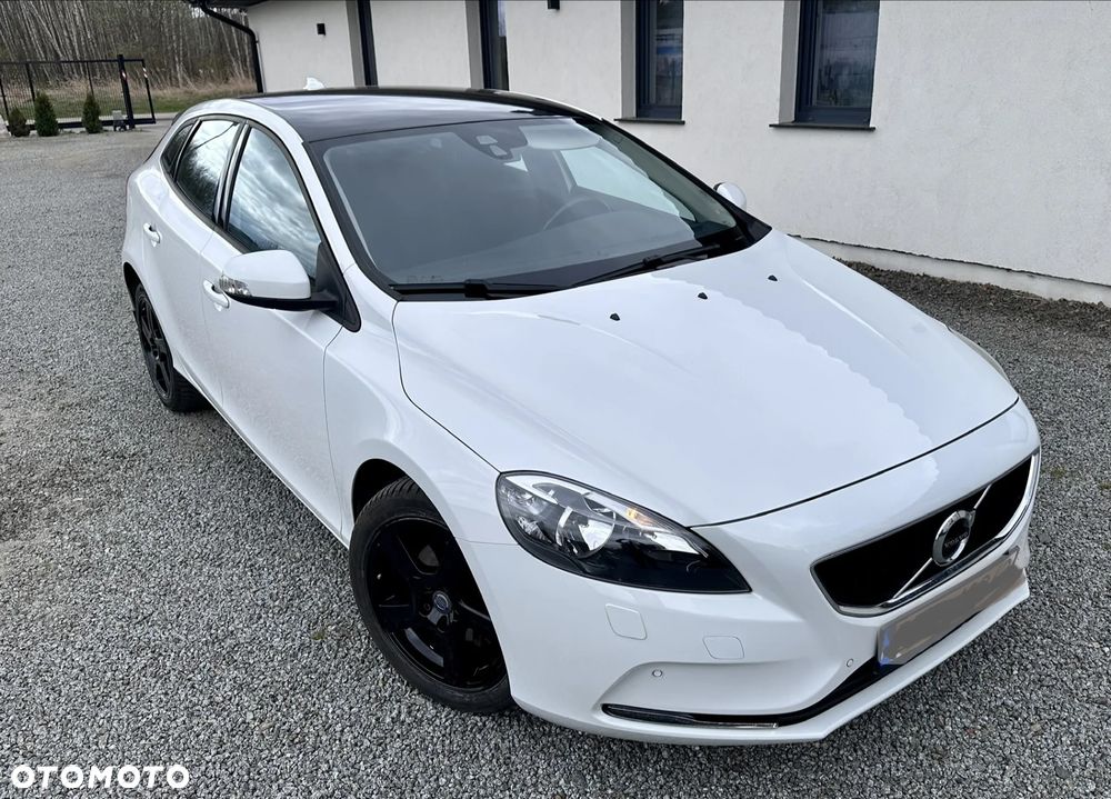 Volvo V40 D2 Kinetic - 16