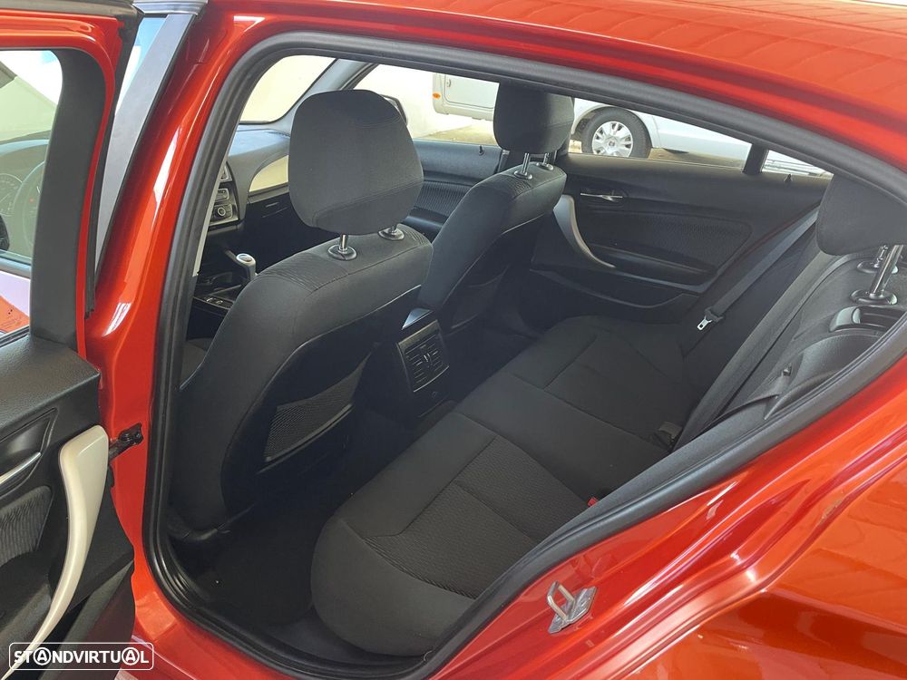 BMW 116 d EfficientDynamics Edition Sport Line - 25