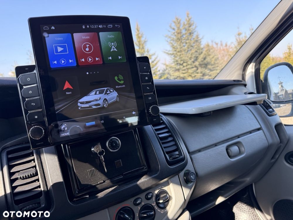 Renault Trafic - 9