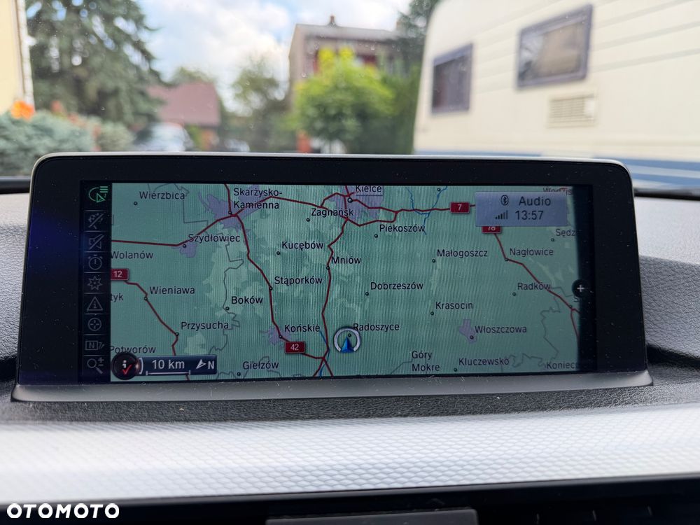 BMW Seria 3 - 34