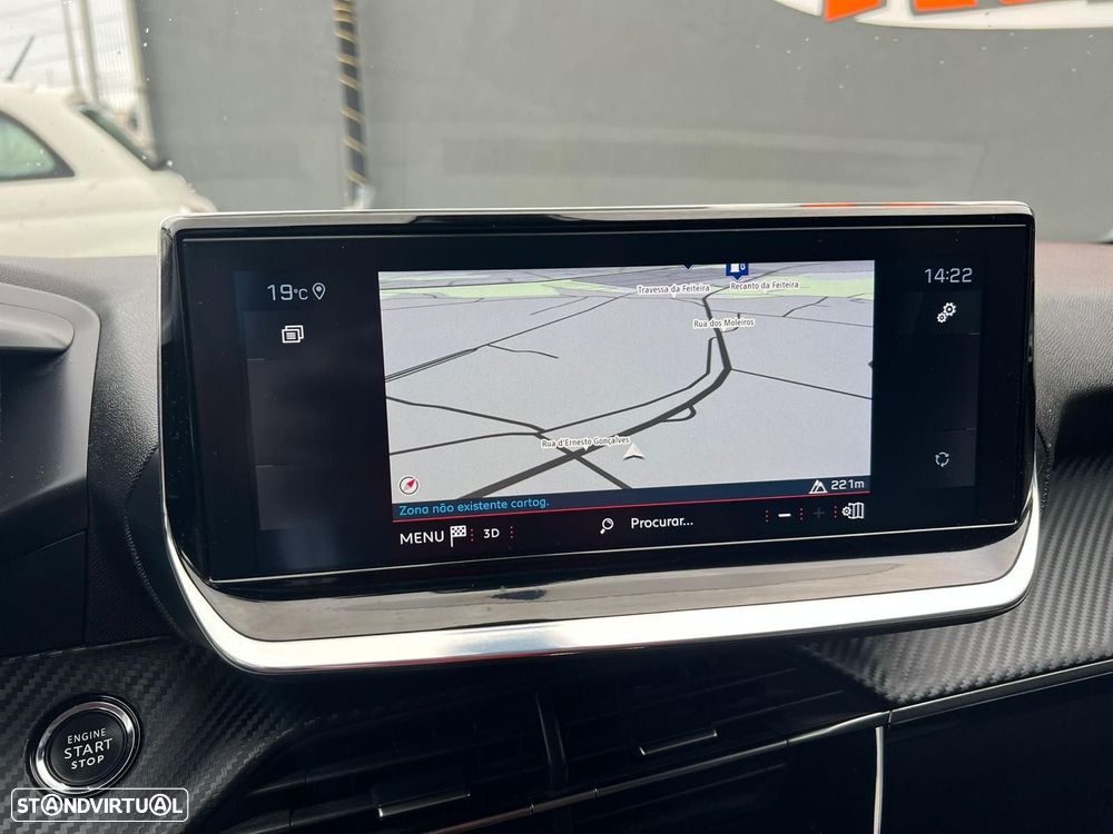 Peugeot 208 1.2 PureTech Allure - 23