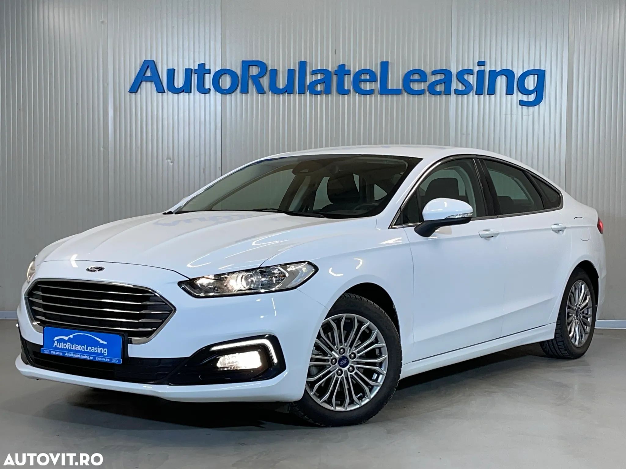 Ford Mondeo 2.0 HEV Titanium - 1