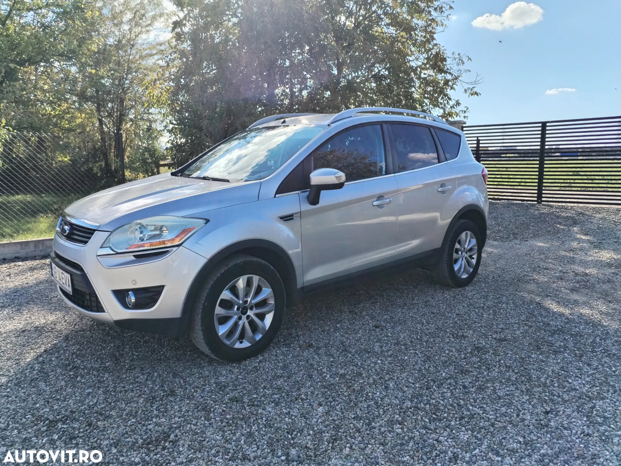 Ford Kuga - 5