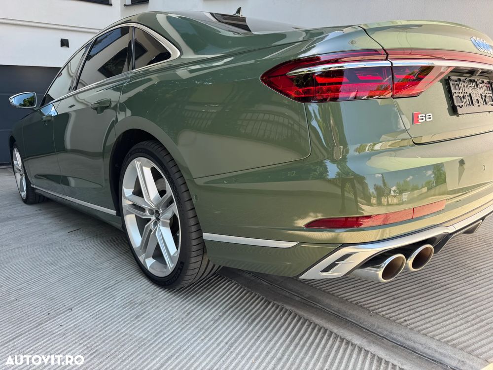 Audi S8 TFSI quattro tiptronic - 28