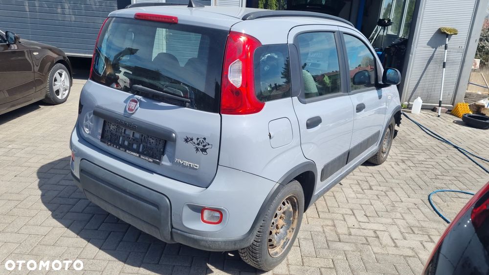 Fiat Panda 1.0 Hybrid Launch Edition - 4
