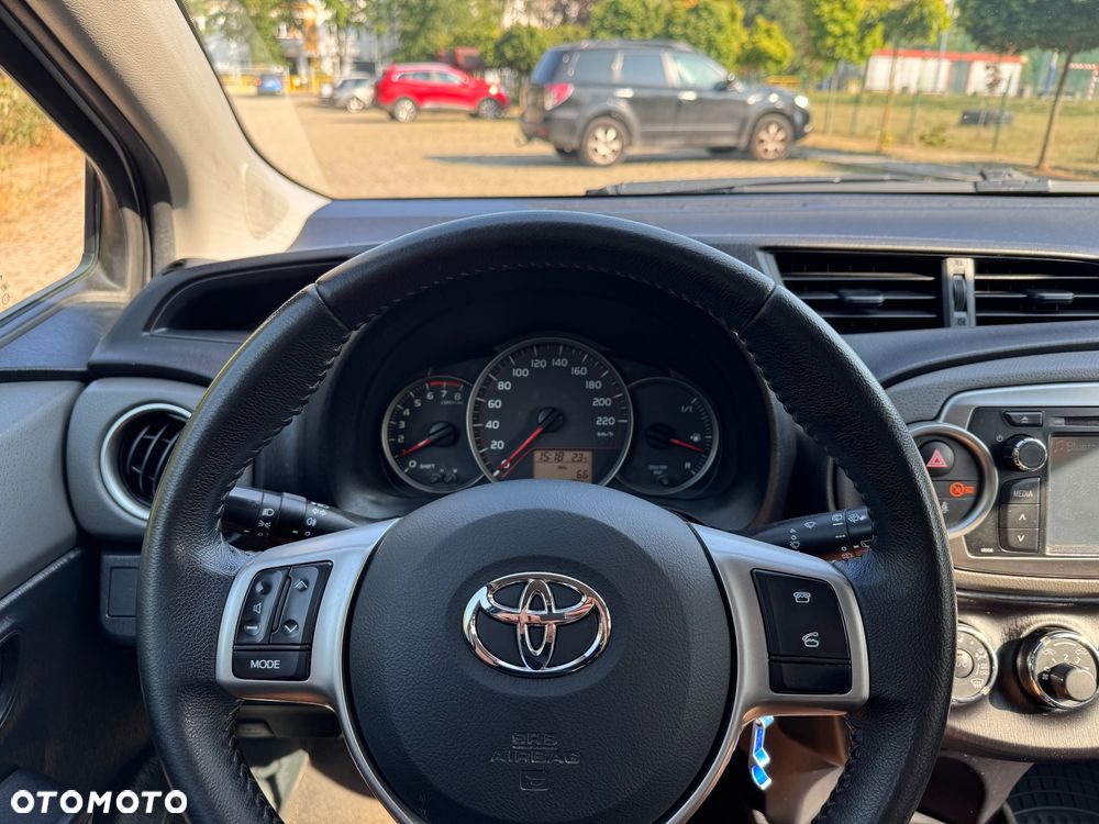 Toyota Yaris 1.0 Active - 5