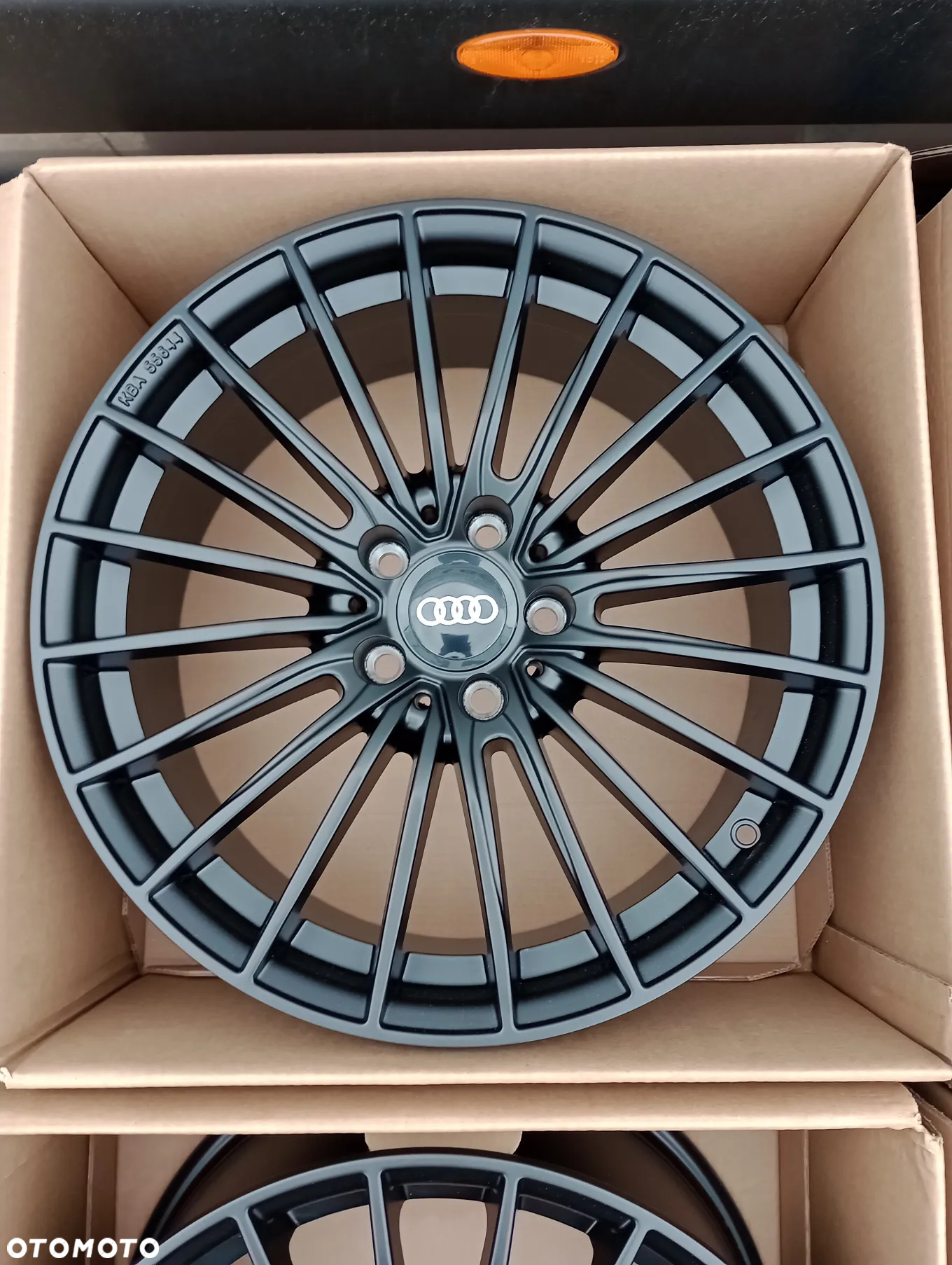 FELGI ALUMINIOWE NOWE 5x112 R18 8J ET45 AUDI A3 A4 A5 A6 A8 Q2 Q3 - 4