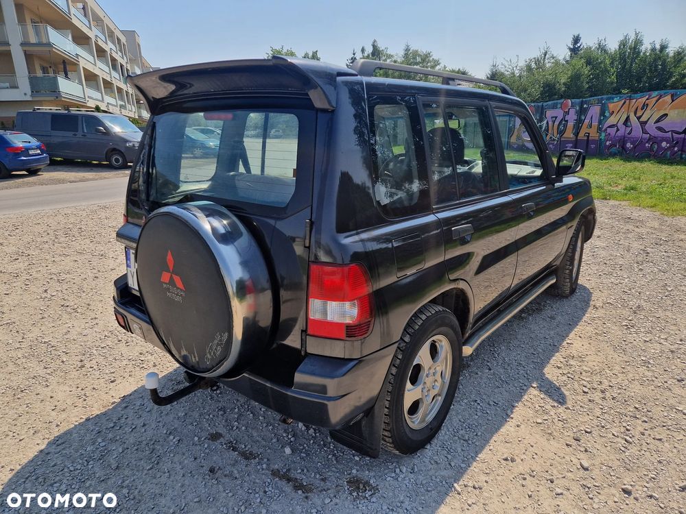 Mitsubishi Pajero Pinin 1.8 - 4