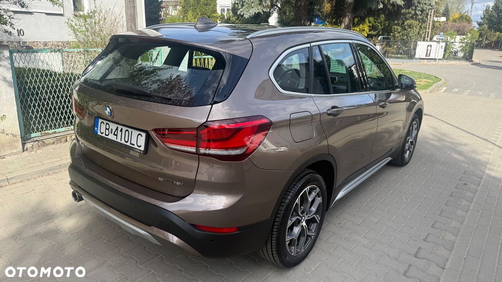 BMW X1 sDrive18i Business Edition - 7