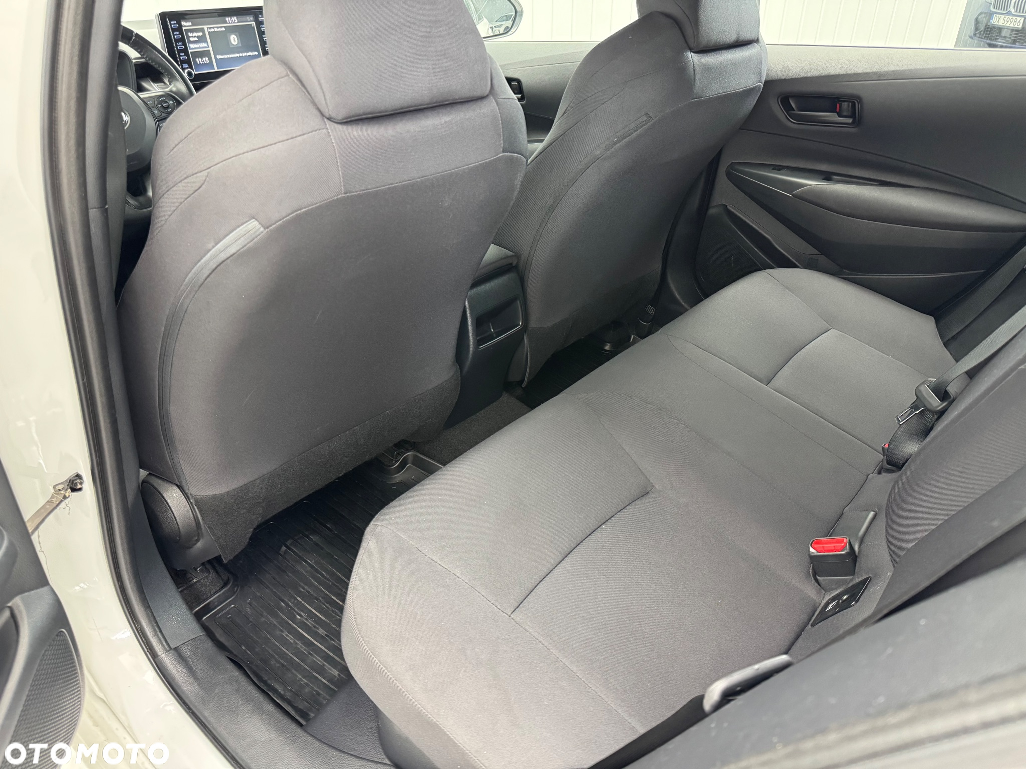 Toyota Corolla 1.8 Hybrid Active - 30