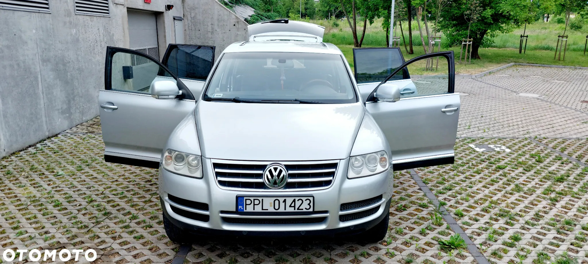 Volkswagen Touareg - 2