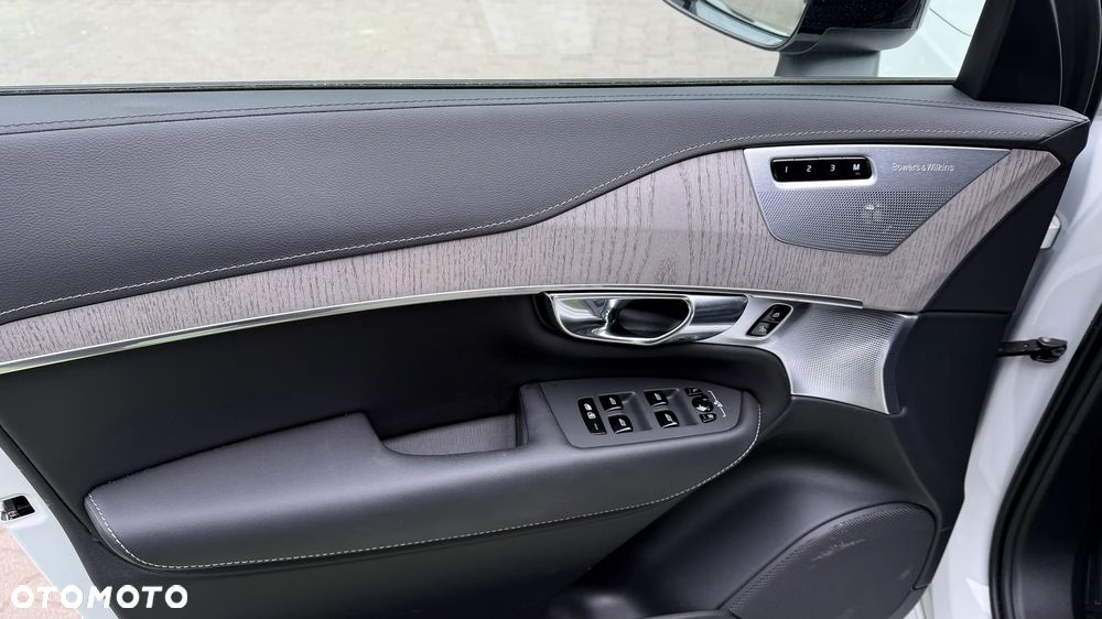 Volvo XC 90 - 10