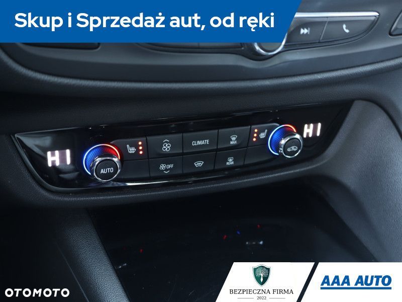 Opel Insignia - 15