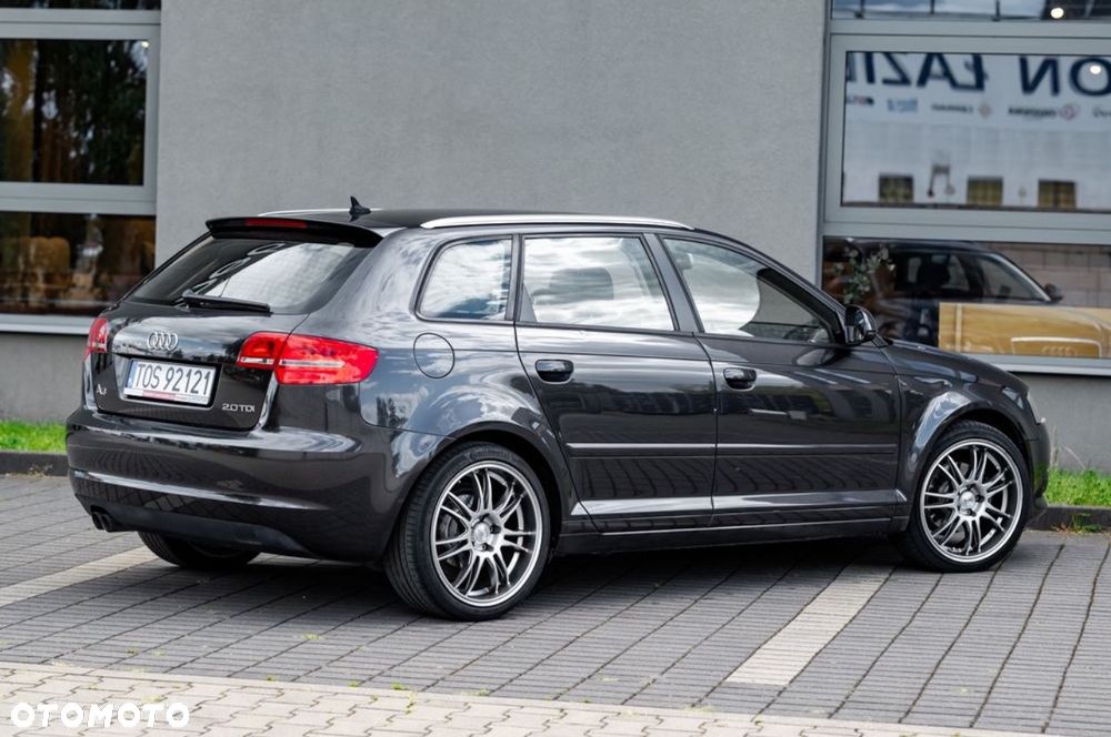 Audi A3 Sportback 2.0 TDI DPF S line Sportpaket - 13