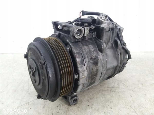 Sprężarka klimatyzacji Mercedes C-klasa W203 2,2 D  ROK 2000-2007