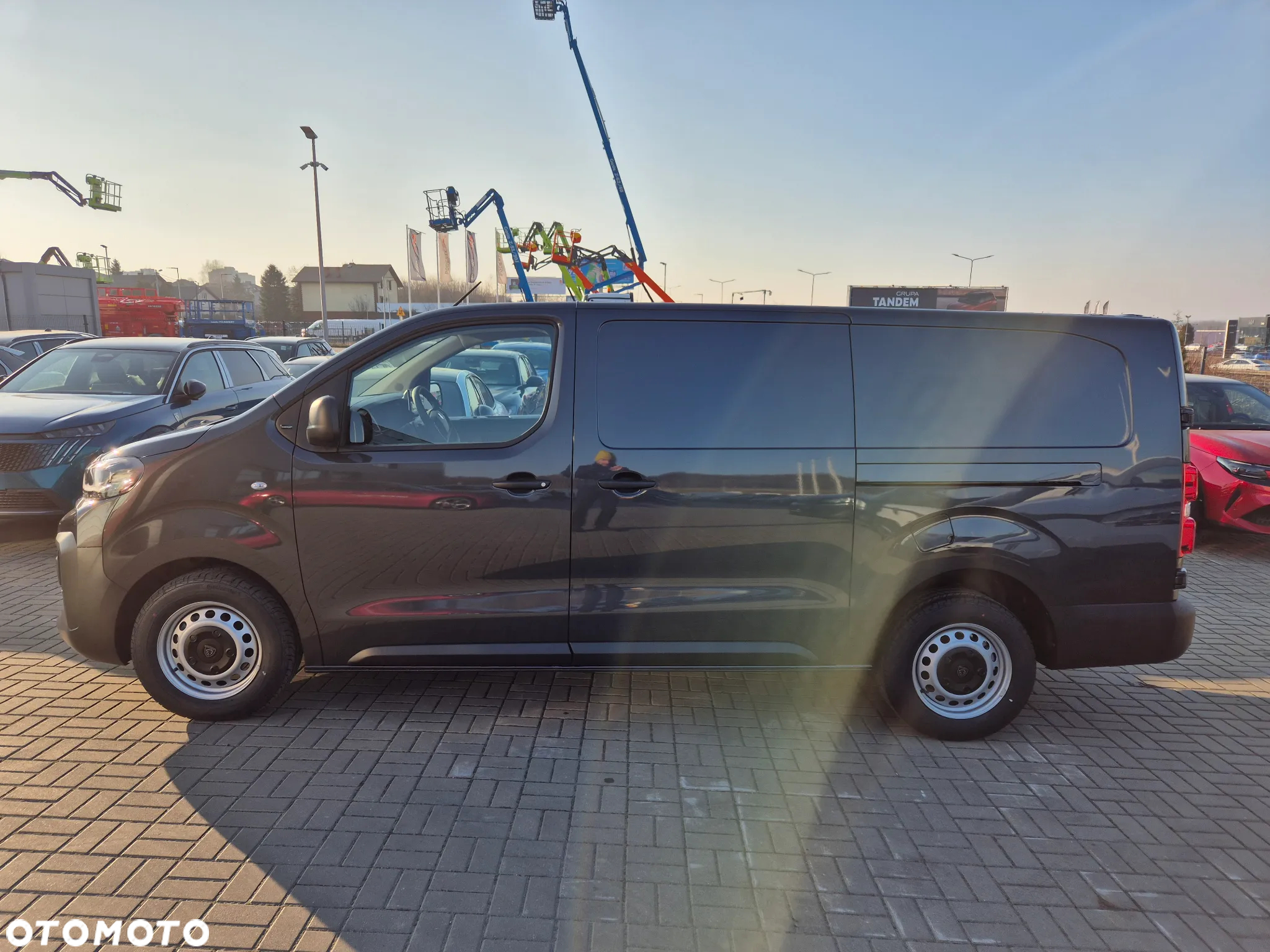 Peugeot Expert Long AUTOMAT 2.0 HDI 144KM Hak/Kamery !! WYPRZEDAŻ !! - 8