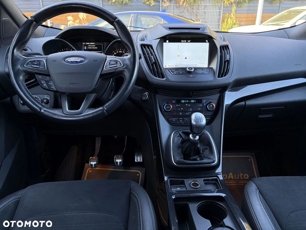 Ford Kuga 2.0 TDCi 2x4 ST-Line - 35