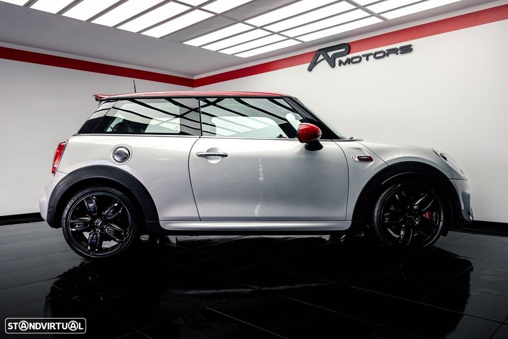 MINI 3 Portas John Cooper Works - 5