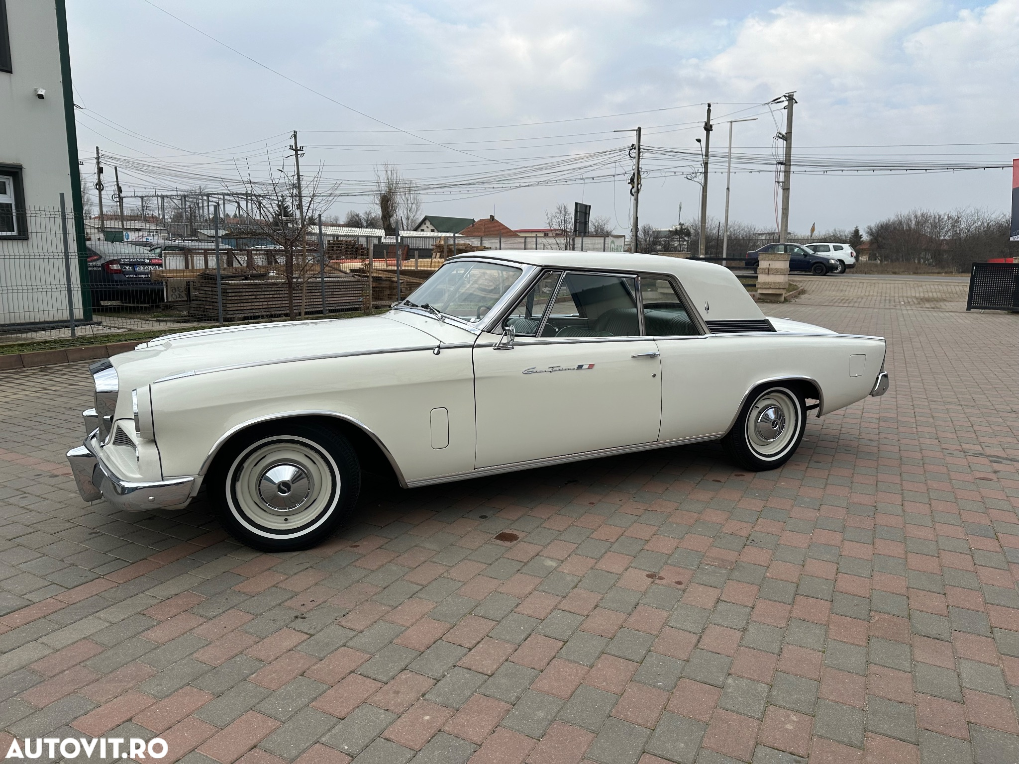 Studebaker Gran Turismo Hawk - 4